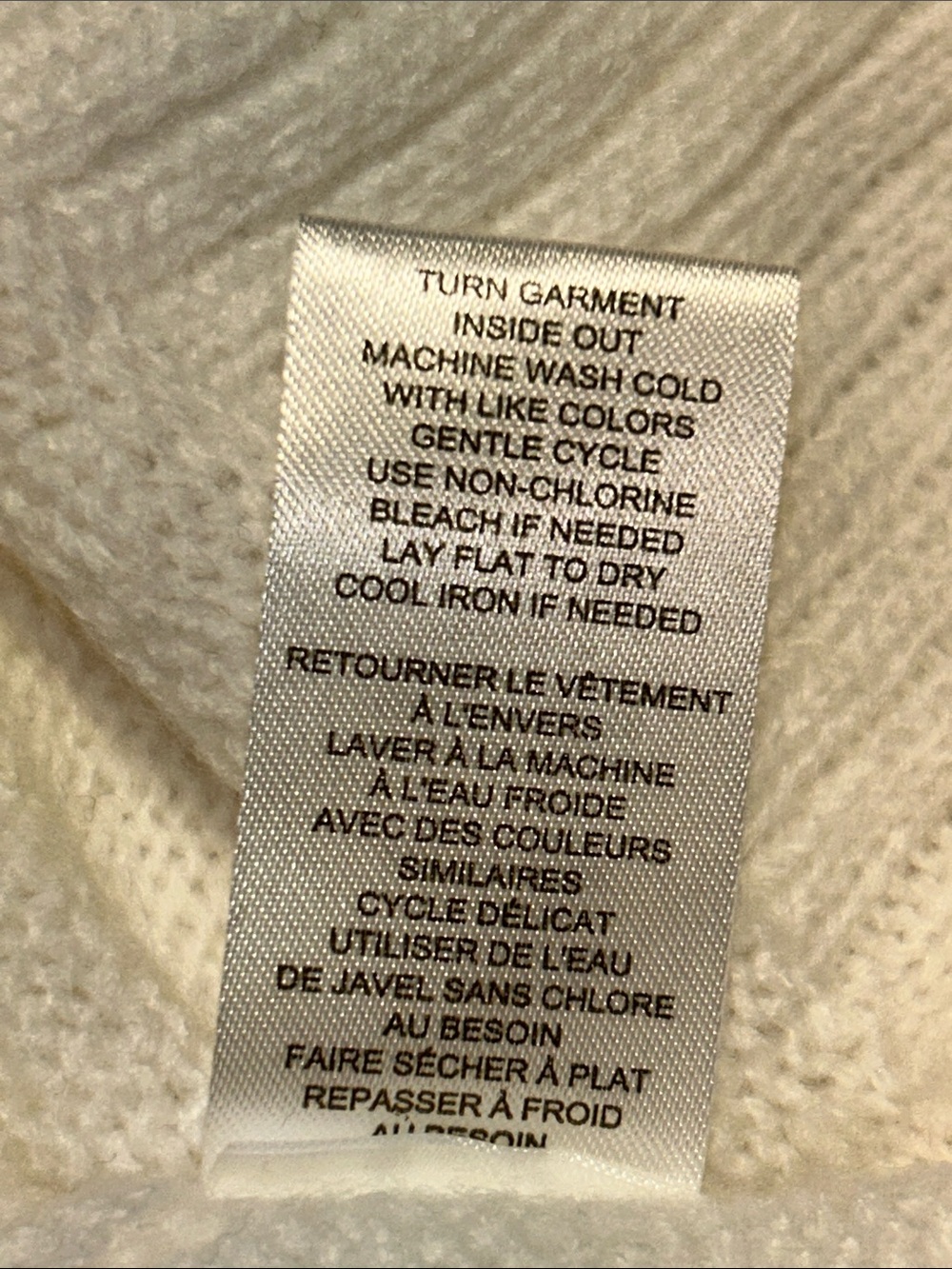 Chelsea & Theodore Long Sleeve Crew Neck Sweater With Hearts. - Picture 13 of 14